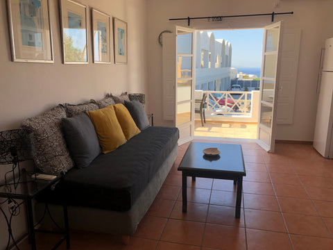 The "Tholos Nikoleta" apartment with two bedrooms is located in the center of Oi Greece Tholos Nikoleta, 2 bedrooms apt. at Oia's center. Entire rental unit vacation rental 50691269