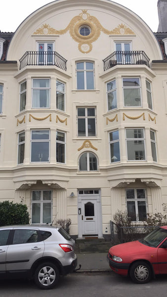 Central lækker og hyggelig lejlighed midt i København, lige ud til søerne på 86   Nice apartment in the middle of Copenhagen. Entire rental unit vacation rental 42625241
