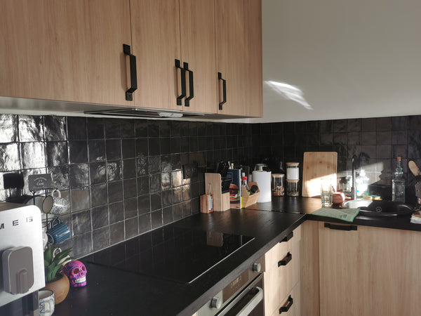 Mon appartement est un T2 très lumineux refait à neuf dans le quartier en dévelo Bordeaux, France Joli T2 lumineux dans le quartier Bastide Entire rental unit vacation rental 542494537233962100