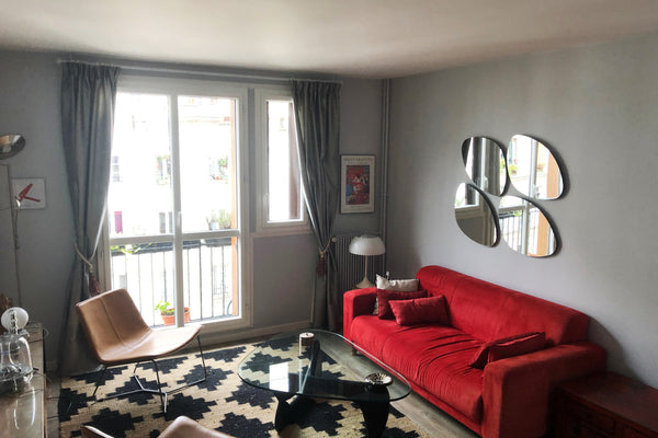 Spacious and elegant one bedroom apartment (3rd floor with elevator) of a reside Paris, France At the bottom of Montmartre spacious & superb ...! Entire condo vacation rental 3252168