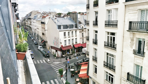 Our comfortable and sunny flat has a true Parisian feeling!It comfortably fits t Paris, France Cosy flat in the heart of Paris Entire rental unit vacation rental 3071832