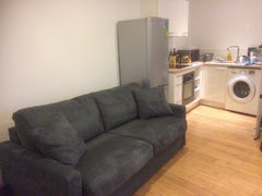 Beautiful small apartment close to the park of Buttes Chaumont and the Metro Pyr Paris, France Beau petit studio 22m2 Entire rental unit vacation rental 10322233