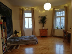 The room which is for rental is 28m² big, there are three windows and a very hig Linz, Austria Beautiful 28m² room in shared flat Private room in rental unit vacation rental 31950608