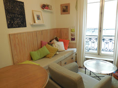 Lugares de interés: 1 minute walking to the Subway stop Barbes : line 4 and 2 en Paris, France One stop in Paris Montmartre Entire rental unit vacation rental 13822971