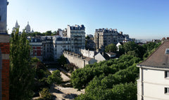 Basic accommodation but with an exceptional location: south exposition at the to Paris, France Top of Montmartre ! Very Quiet Entire rental unit vacation rental 1300885
