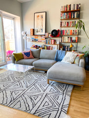 Enjoy our bright and beautiful 2 bedroom apartment with a balcony plus huge priv Vienna, Austria Central 2 bed apt w/ balcony and rooftop terrace!! Entire condo vacation rental 597477903960355884