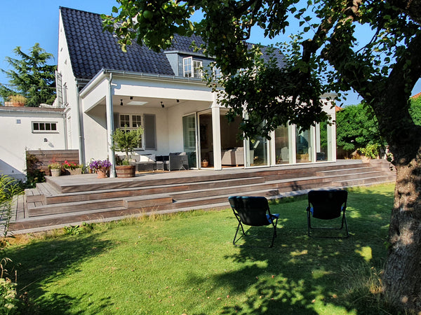 Light and spacious patricia villa with a charming and large garden with sun all   Fantastic villa with huge garden in quiet area Entire home vacation rental 45313780