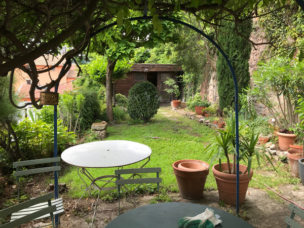 Appartement caché sur la colline de la croix-rousse. Un petit coin de paradis de Lyon, France Coin de paradis dans le centre de lyon, 69001 Entire rental unit vacation rental 21907370