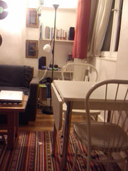 Idéalement situé, ce charmant petit appartement au cœur des pentes de la croix r Lyon, France Appartement "canut" des pentes Entire rental unit vacation rental 9255589