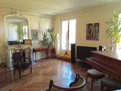 Bright big flat, with wood floors, ceiling mouldings close to « Le Marais » and  Paris, France Flat late 19th century, at Oberkampf, 1250 sq/ft Entire rental unit vacation rental 22289961
