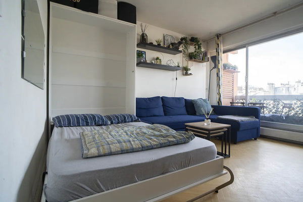 Je vous accueille dans mon charmant studio de 27 mètres carrés avec BALCON, en p Paris, France Studio Lumineux Paris 17 Entire rental unit vacation rental 20918030