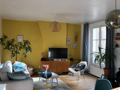 Décor chaleureux et chambres sur cour pour une un séjour en toute tranquilité. M Paris, France Quiet double bed in a cosy appartment Private room in rental unit vacation rental 29485690