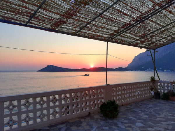 Air-conditioned studios for rent with kitchenette and a wonderful sea view from   Sea view studio 2 Entire home vacation rental 37207289