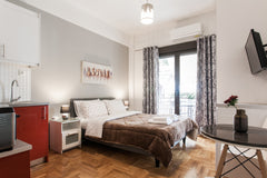 Nicholas Point Apartment Hotel. A modern apartment close to the heart of Athens. East Attica Regional Unit, Greece A Modern Studio in the Center- Nicholas Point. Entire rental unit vacation rental 28712157