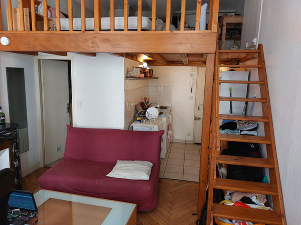 Ce logement entièrement rénové, confortable et bien équipé se situe en plein cœu Saint-Antonin-sur-Bayon, France Logement entier bel appartement 6e arrondissement Entire rental unit vacation rental 757752517840881556
