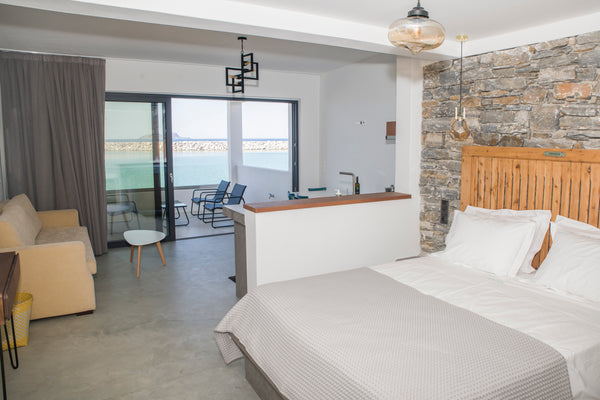 Situated in front of the port of Kokkinos Pyrgos, Isalos offers beautiful views   Isalos Sea View Studio 2.40 Entire condo vacation rental 49700297