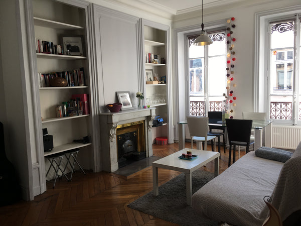 Beautiful Haussmanian flat located in the elegant 6th arrondissement.<br />Great Lyon, France Beautiful Haussmanian flat in elegant 6th Entire rental unit vacation rental 21832173