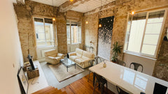 Nouveau bien d'exception! <br />Appartement idéalement situé au cœur de La Croix Chazay-d'Azergues, France Canut chaleureux au cœur de la Croix Rousse Entire rental unit vacation rental 710563970752561667