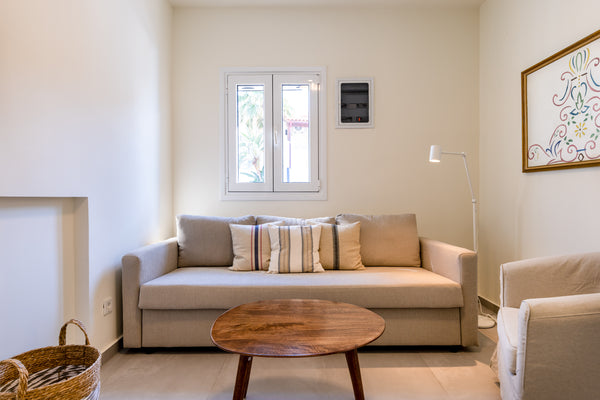 A house close to the centre of Chania, with a simple yet classically furnished i Heraklion, Greece Marianthi's Home Entire home vacation rental 686626164584158033