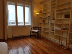 3 min from Karlsplatz, 5 min from Naschmarkt, 10min from belvedere my quiet flat  Wohnung mit großer Terrasse neben Karlsplatz +Wifi Entire rental unit vacation rental 29754004