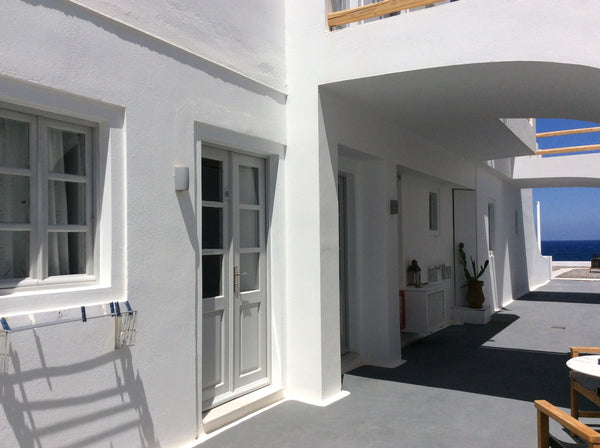 Almyra  faces the coast of Baxedes, Aegean Sea. There is a large sun-deck with s Oia, Greece Almyra Standard Suite Entire rental unit vacation rental 32382414