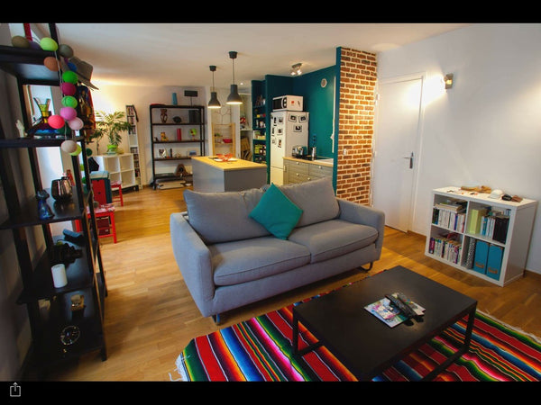 Notre appartement est très agréable à vivre et idéalement situé.<br />Il s'agit  Paris, France Chouette appartement à Menilmontant Entire rental unit vacation rental 18342377