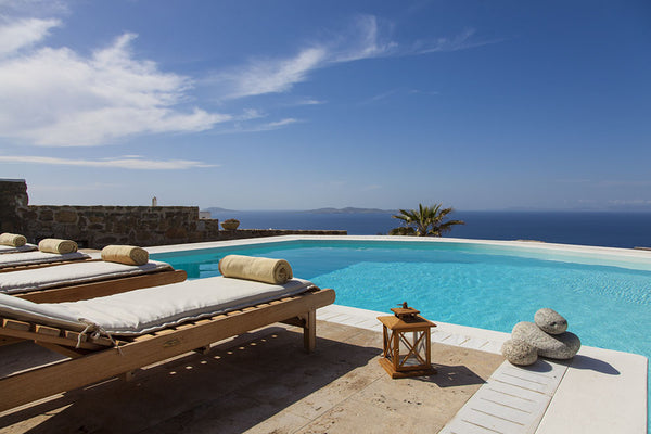 The luxurious Villa Yasmina stands on a perfect location, in the northwestern pa Dubai, United Arab Emirates Luxurious Villa Yasmina in Mykonos / Private pool Entire villa vacation rental 558922234232548344