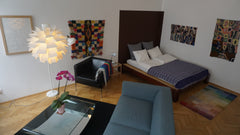 The little studio apartment is perfectly located in Vienna's city center, right  Vienna, Austria COZY STUDIO APARTMENT IN THE HEART OF VIENNA Entire rental unit vacation rental 34104582