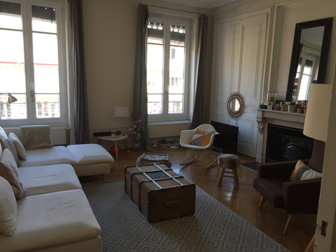 Appartement typique lyonnais au dessus du métro Massena à 2 minutes en métro de  Lyon, France Bel Appartement de 80m2 Proche Parc Tête d'Or Entire rental unit vacation rental 21377573