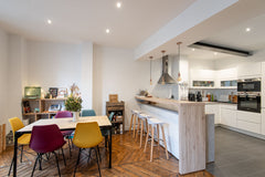 Welcome to our brand new flat in the heart of Paris. The area is surrounded by m Paris, France Cosy one bedroom flat in the heart of Paris Entire rental unit vacation rental 19633658