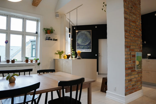 Spacious newly renovated apartment in the heart of Frederiksberg Near metro<br / Copenhagen, Denmark Spacious penthouse in quiet area near Metro Entire rental unit vacation rental 41234622