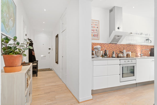 Cozy and light apartment in a quiet area - Close to 3 different metros: DR Byen, Copenhagen, Denmark Wonderful apartment with free parking on Amager Entire condo vacation rental 602035741904390863