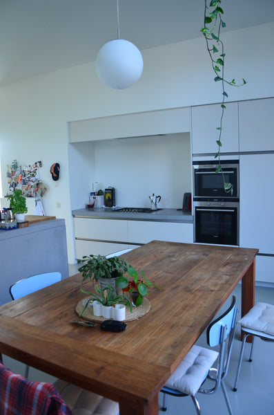 Nieuw modern woonhuis met stadstuin en veel daglicht. Voorzien van alle comfort. Antwerp, Belgium Modern woonhuis stadstuin Antwerpen Kiel + Fietsen Entire home vacation rental 13263169