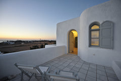 MariArtVillas is a residential complex consisting of 3 individual houses in the  Paros, Greece MariArt Cycladic Villas - Ostria (Studio) Entire home vacation rental 24176457