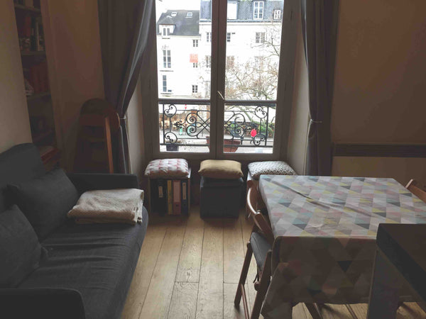 Bonjour, <br /><br />Je vous propose mon logement, très bien situé, à deux minut Antibes, France Appartement cosy place de la Contrescarpe Entire rental unit vacation rental 23097057