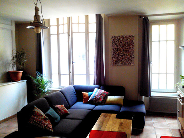 Mon appartement est idéalement situé en plein centre ville de Lyon (rue piétonne Villeurbanne, France Au coeur de la fête des lumières Entire rental unit vacation rental 9385911