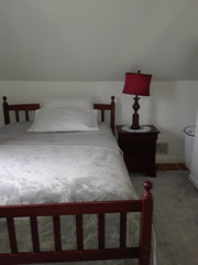 Take it easy at this unique and tranquil getaway.  Home in Queens · ★4.98 · 1 bedroom · 1 bed · 1 shared bath Private room in home vacation rental 837666970450706079