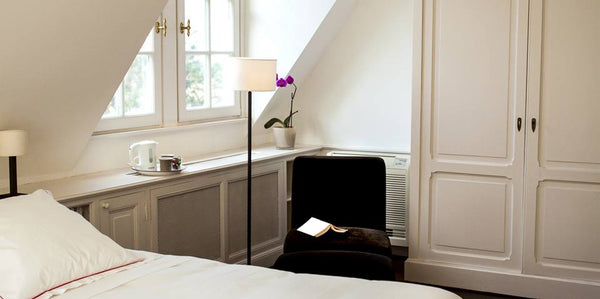Large cozy room with lovely flower-linen drapes, decorated with a blend of cream Uccle, Belgium Charming deluxe room Private room in home vacation rental 5410074