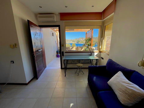 A marvelous place to make the most out of your stay in Agia Pelagia with spectac  Sea view apartment - few steps away from the sea Entire condo vacation rental 565161890203417921