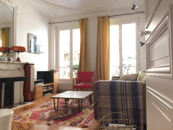 Typical parisian flat at 5 min by foot to 