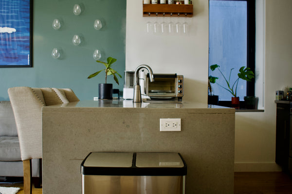 Kick back and relax in this calm, stylish space. Bright with a lot of natural li New York, NY Rental unit in Brooklyn · 1 bedroom · 2 beds · 1 bath Entire rental unit vacation rental 860769479491965713