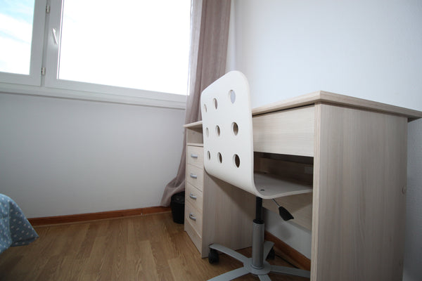 This room is available in a student community while we take the time to choose t Lyon, France courtyard side quiet room next to transports Private room in rental unit vacation rental 25545120