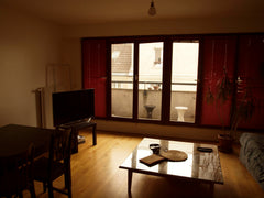 We sublet a room in a flatshare of 3 people<br />The room is available. <br />Tw Paris, France sublet room in a flatshare Private room in rental unit vacation rental 3127932
