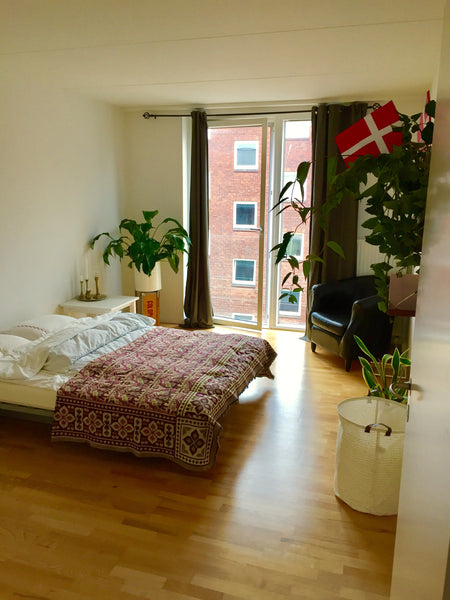 Cosy, sunny room close to city center, beach and airport.<br /><br />The flat is Copenhagen, Denmark Cosy, sunny room close to the city center Private room in condo vacation rental 41342618