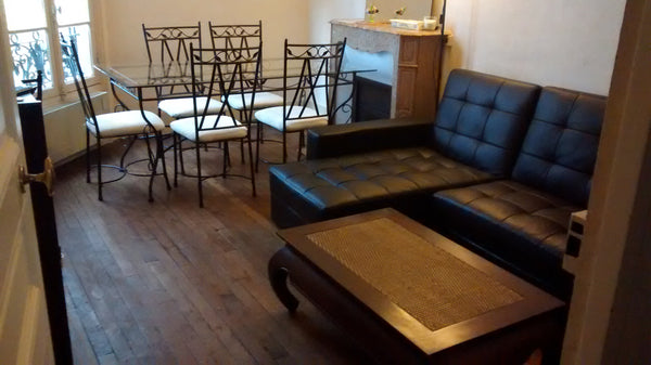 <b>The space</b><br />a room equipped with a king-sized bed in a nice old flat ( Paris, France Chambre avec lit double Private room in rental unit vacation rental 6787665