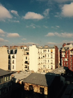 Bienvenue dans mon appartement situé dans une rue très animée et commerçante du  Paris, France Charmant 2pièces près de Montmartre Entire rental unit vacation rental 5275836