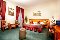 This quite Superior room is located in the heart of Prague City Center, only a f  Charming double room in the centre of Prague ♥♥♥ Room in boutique hotel vacation rental 49743768