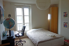 - Spacious sunny fully-furnished apartment, 85 M2 Metro Convention<br />- beauti Paris, France big Room in artist studio Paris 15 Private room in rental unit vacation rental 6540654