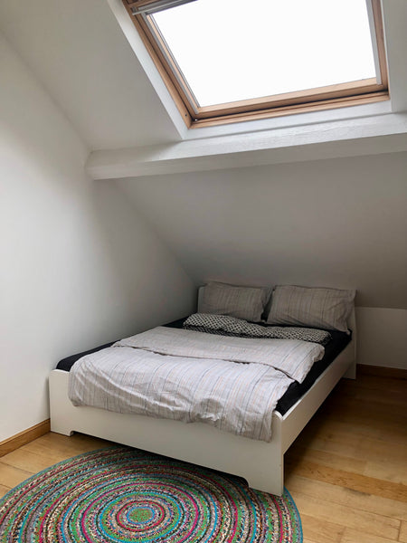 Welcome to my house in Brussels!!!! I am offering a very bright room with a doub  A bedroom in a charming guest house Private room in home vacation rental 646199961648391750