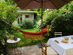Une chambre  avec lit de couple confortable dans une maison avec jardin. Sensati Brussels, Belgium 2 pers room, Tour et Taxi/Simonis Private room in home vacation rental 7039407